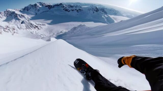 GoPro-Max-360-Action-Camera-5K-WiFi-With-Case_6